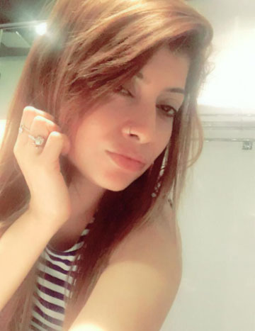   Sexy college girl in Bangalore